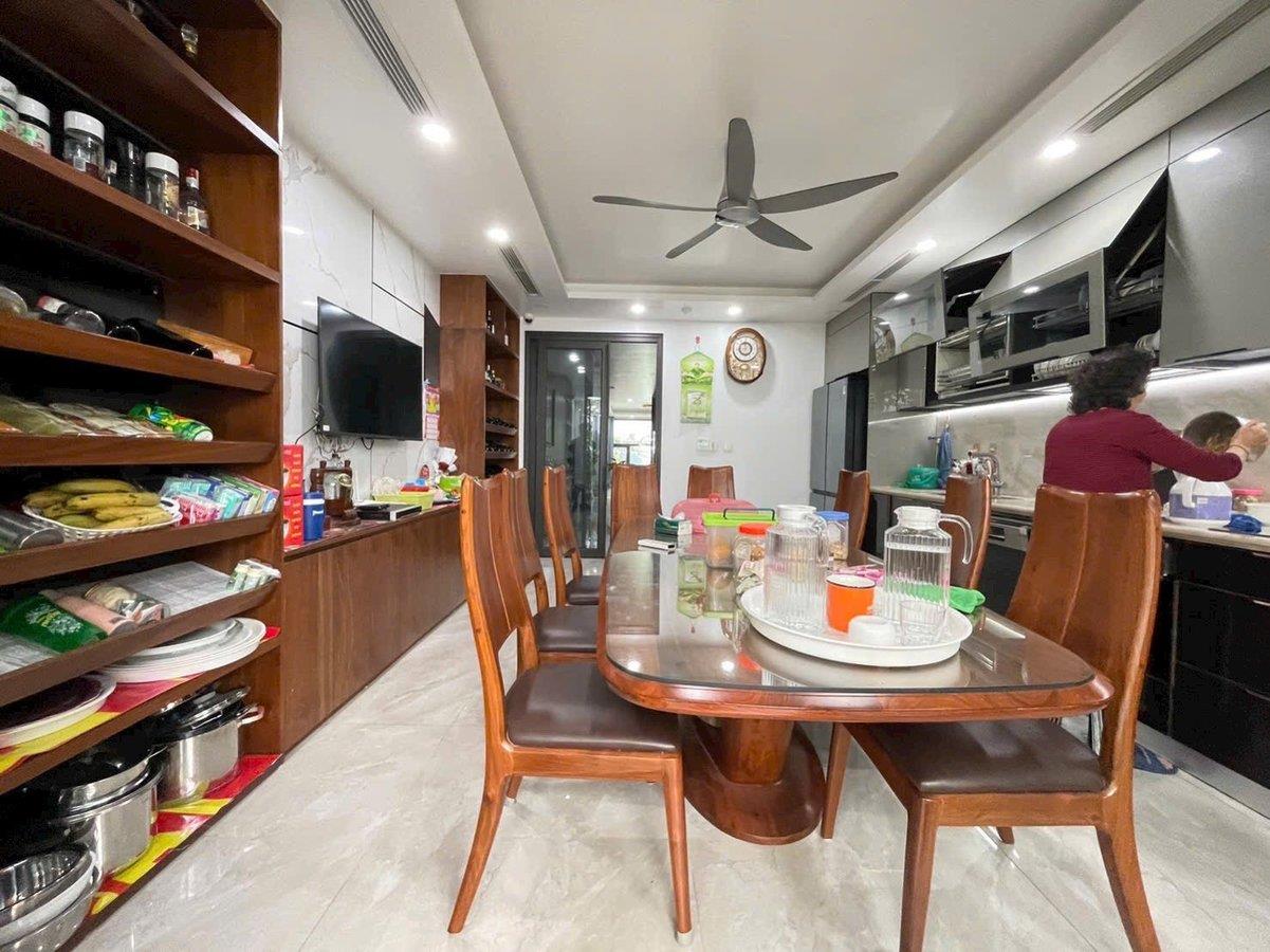  BÁN NHÀ LẠC LONG QUÂN – Ô TÔ – LÔ GÓC–KINH DOANH GẦN LOTTE ,HỒ TÂY  72M 5TÀNG 25.2TỶ 