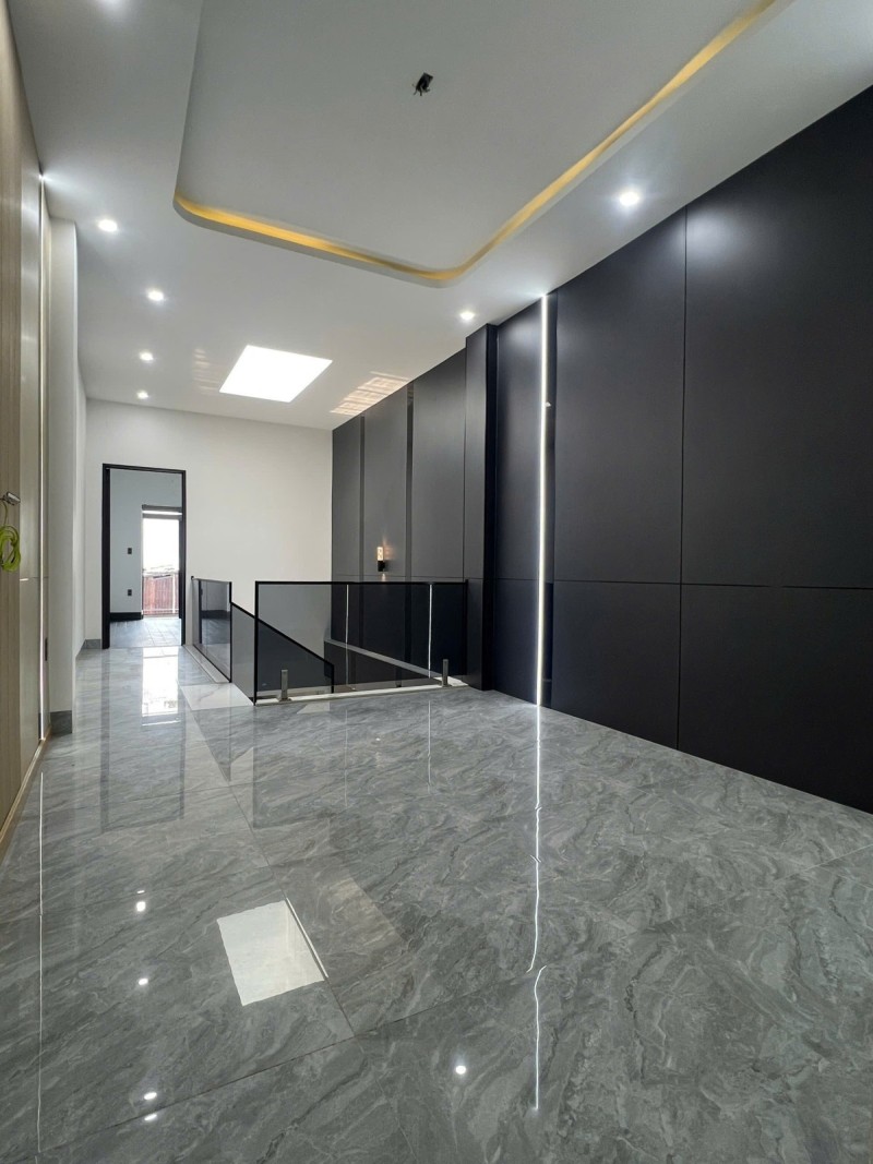  Bán nhà mặt tiền Ông Ích Đường 75m², vị trí kinh doanh đẹp, giá 10.6 tỷ 