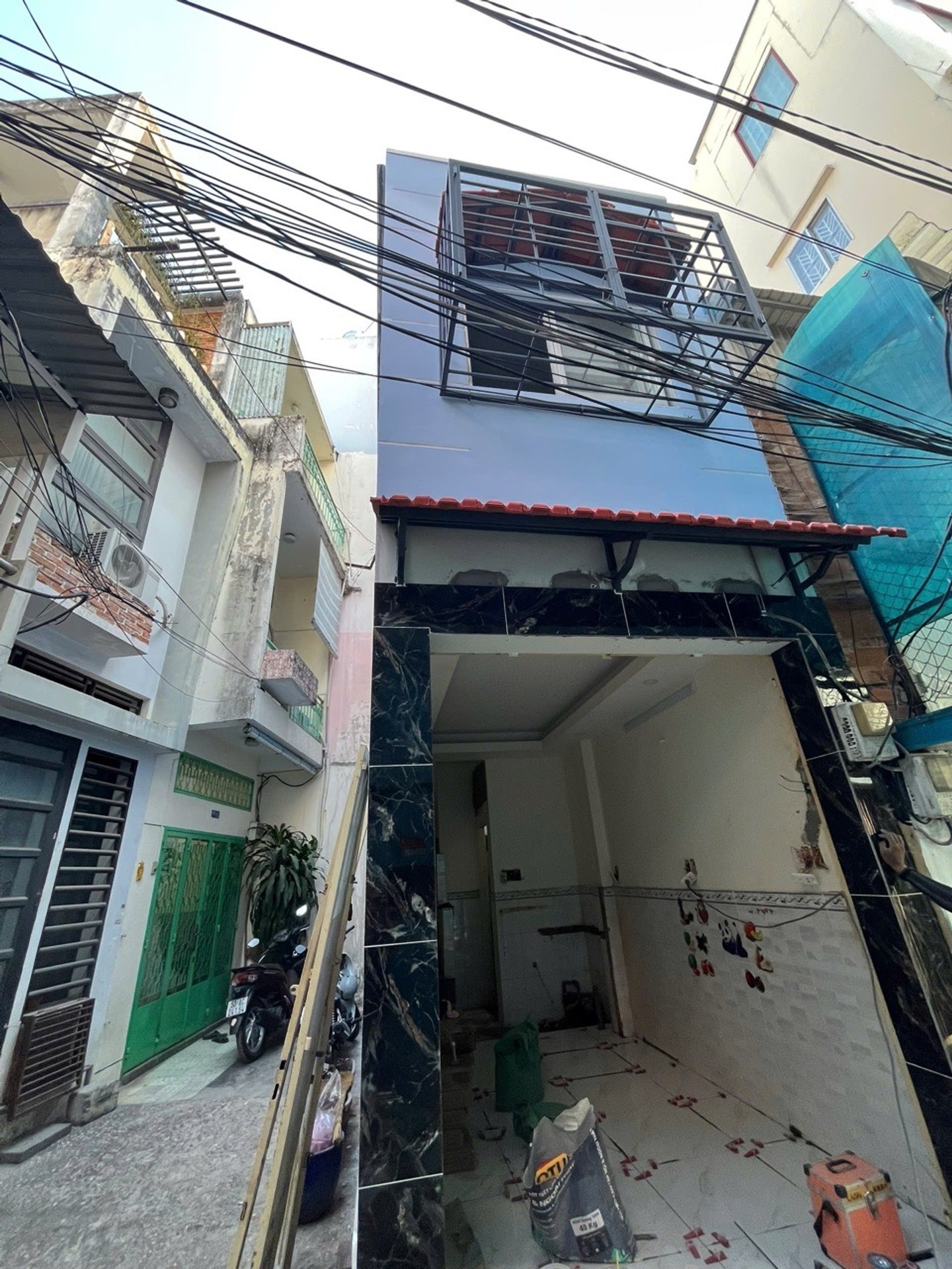  TRUNG TÂM QUẬN 10 CMT8 2 TẦNG LÔ GÓC THOÁNG ĐẸP MÀ CHỈ NHỈNH 2 TỶ 
