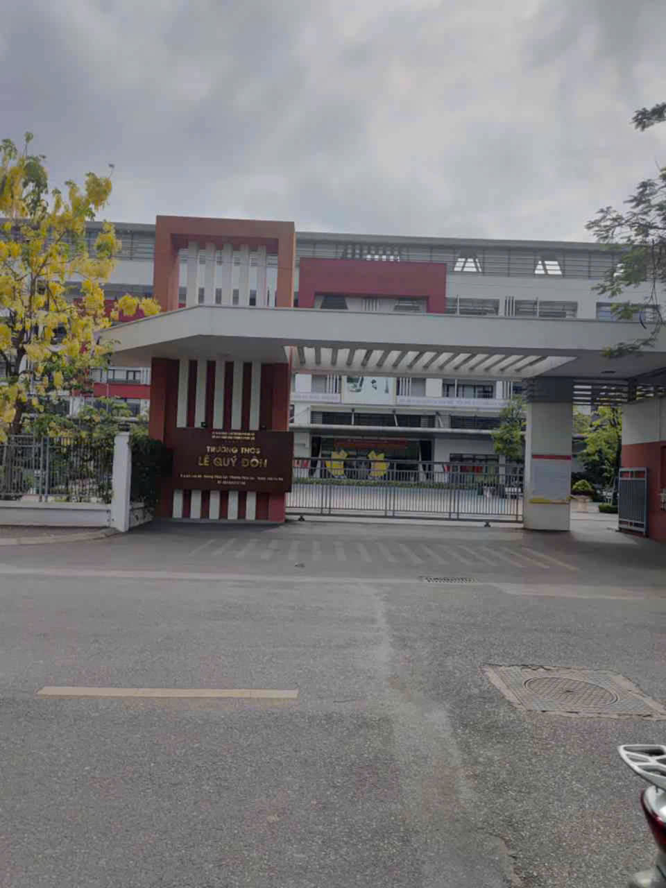  ????  PHÚC LỢI 50m2 – LÔ GÓC – GARA Ô TÔ – THANG MÁY – FULL NỘI THẤT 