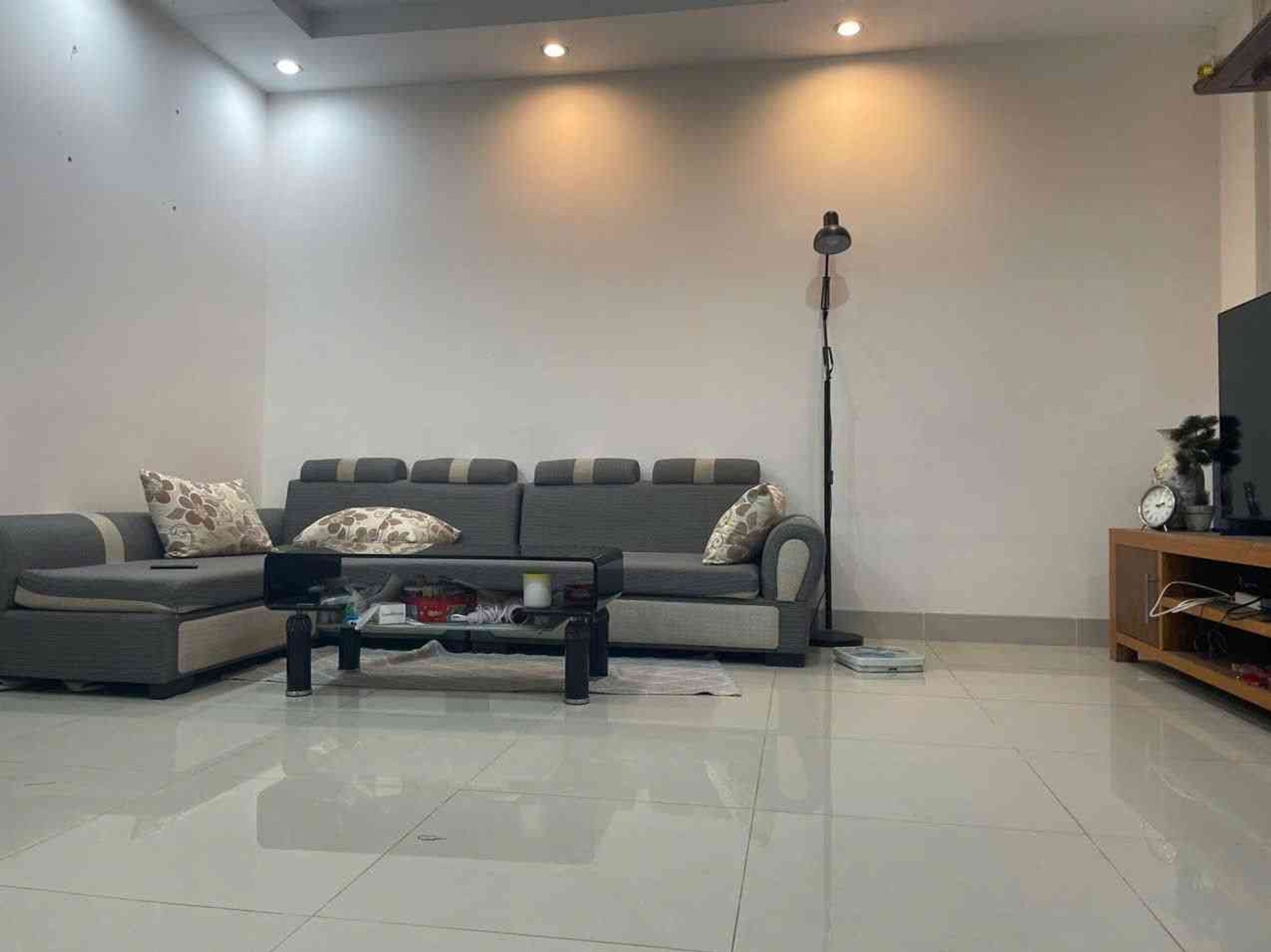 Chung cư Thạch Bàn 4.1 tỷ có 2 ngủ vệ sinh riêng,view phòng thoáng 