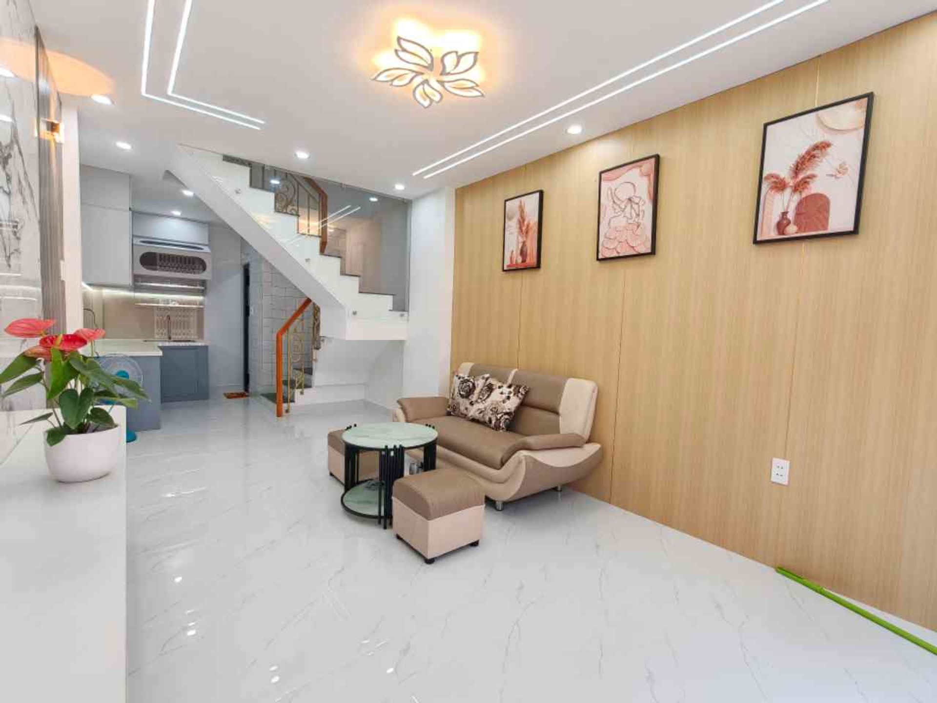  Nhà Hẻm Xe Hơi Hiệp Thành, Quận 12 - 42m² - Chỉ 4,15 Tỷ 