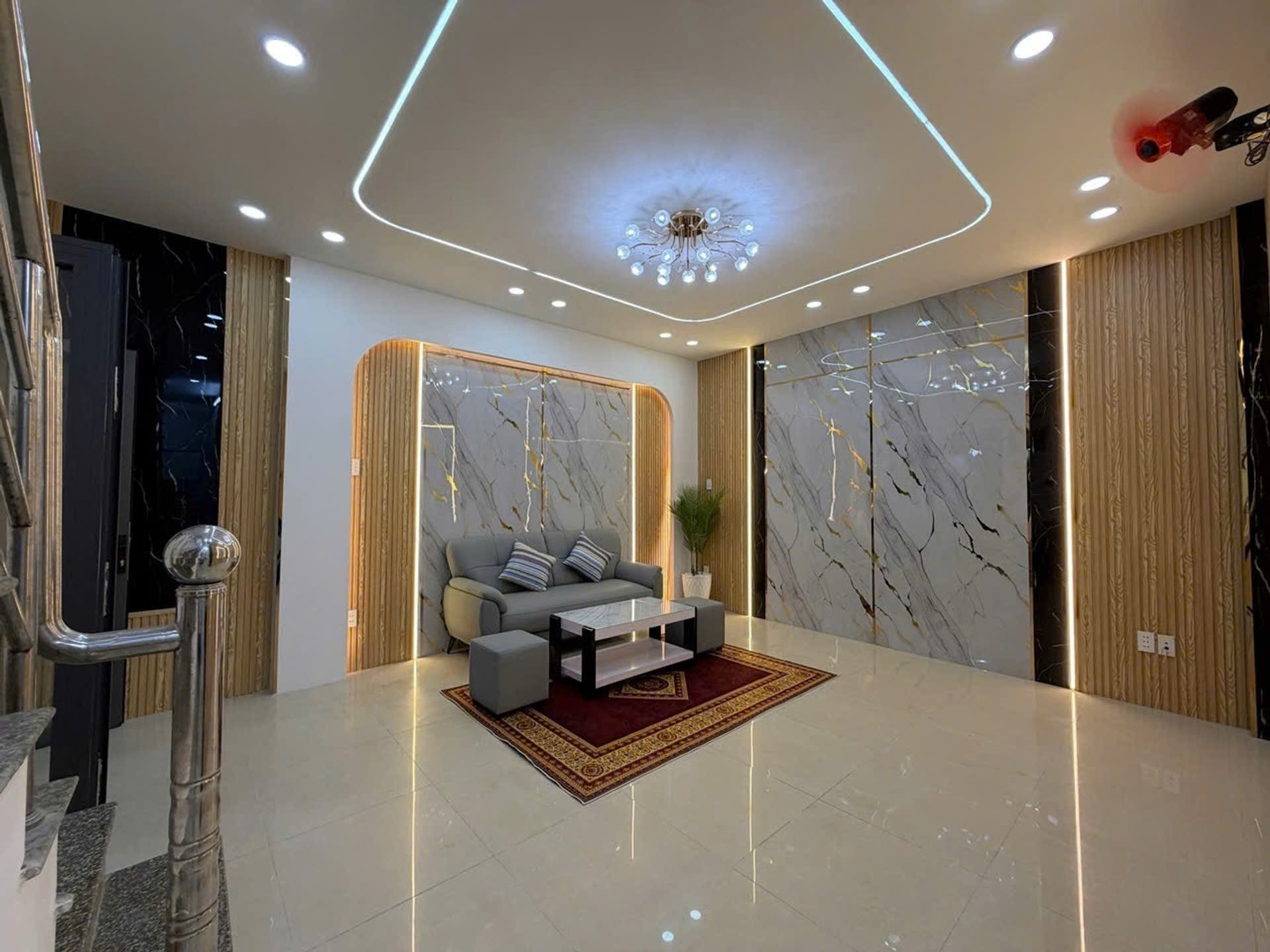  NHÀ ĐẸP CẦN BÁN HẺM 151 NGUYỄN TRÃI, QUẬN 5,TPHCM 