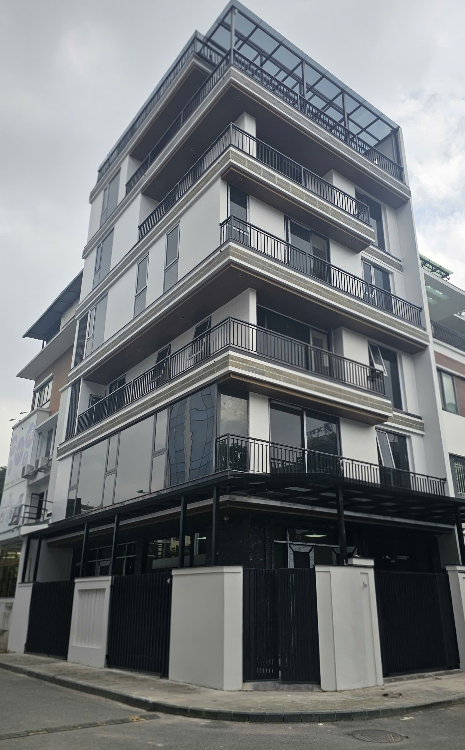 Cho thuê nhà, 86m2- 5.5T, Nguyễn Trường Tộ, Hàng Than, Trấn Vũ -29 tr 