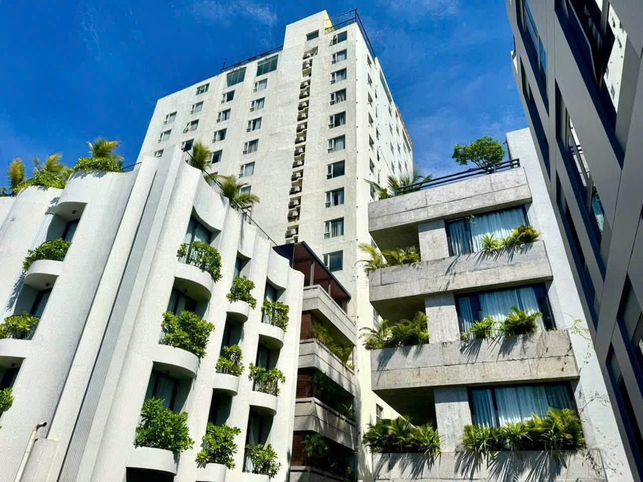  Căn hộ cao cấp 1pn ở 106đường thủ khoa huân, sát chợ hải sản, cách biển mỹ khê 5 phút đi bộ 