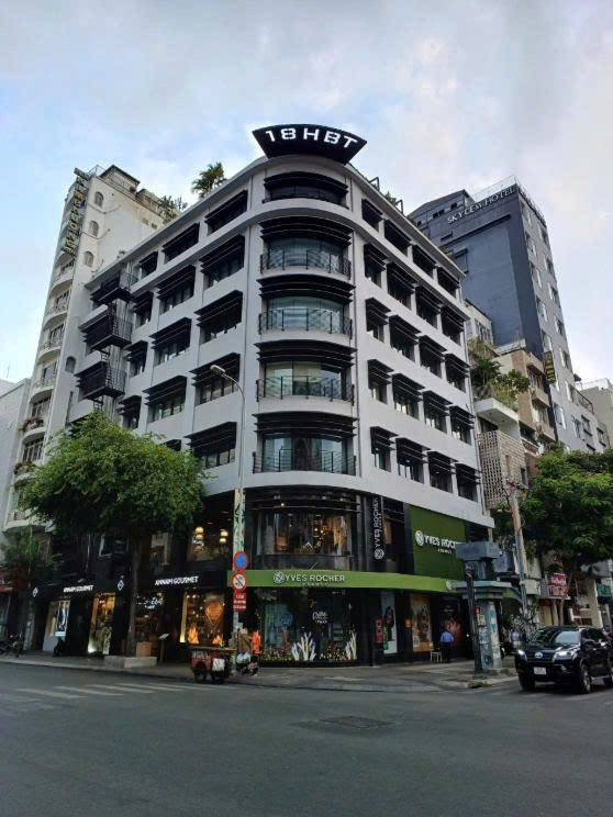 THÔNG TIN CHO THUÊ VĂN PHÒNG TÒA NHÀ 16–18 HBT 