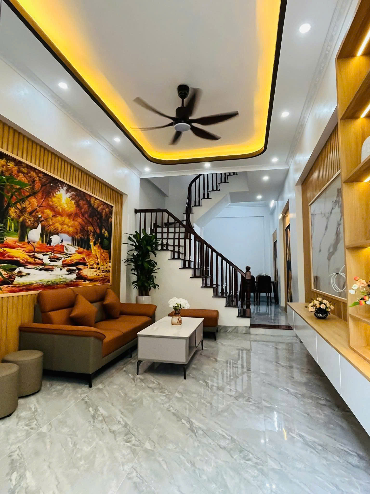  Căn góc 4 tầng Bình Lộc ngõ thông 6m ô tô vào nhà 5 ngủ giá 3.x tỷ 