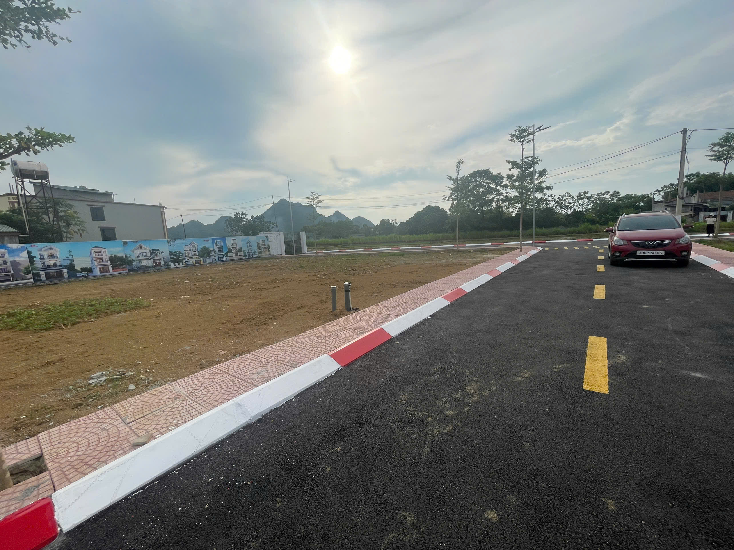  Lô đất 450m² tại Xuân Mai rất phù hợp để xây nhà vườn hoặc biệt thự. 
