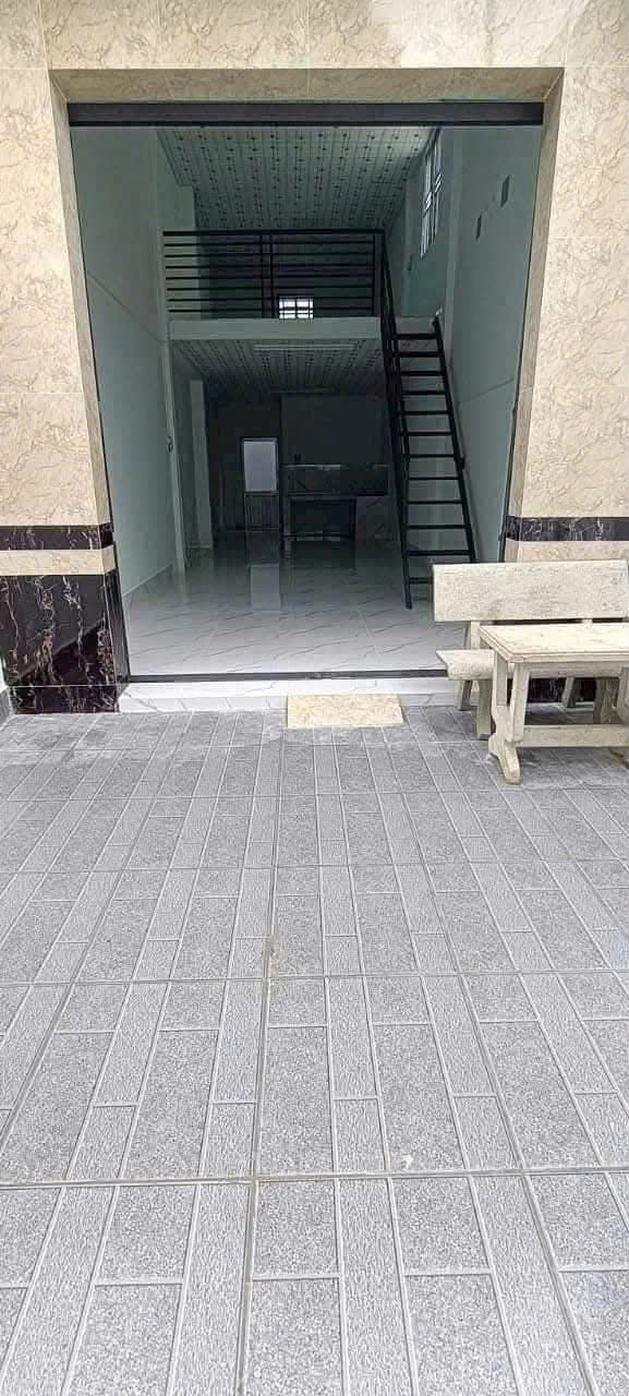  32. Nhà 5 triệu trục chính hẻm đường 30/4 thuận lợi kinh doanh 