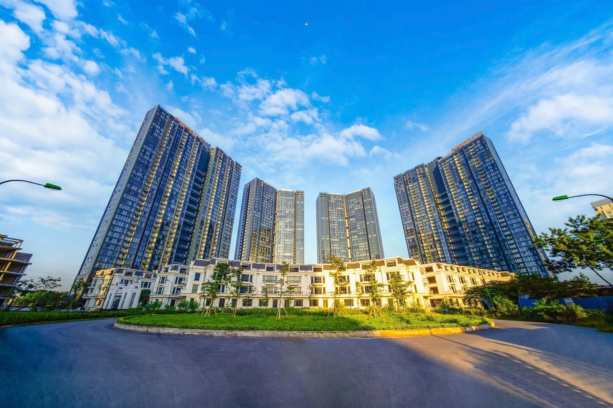  BÁN CH 3PN SUNSHINE CITY S5  106M²  VIEW CÔNG VIÊN  2 BAN CÔNG  SỔ ĐỎ  CHỈ 12,5 TỶ 