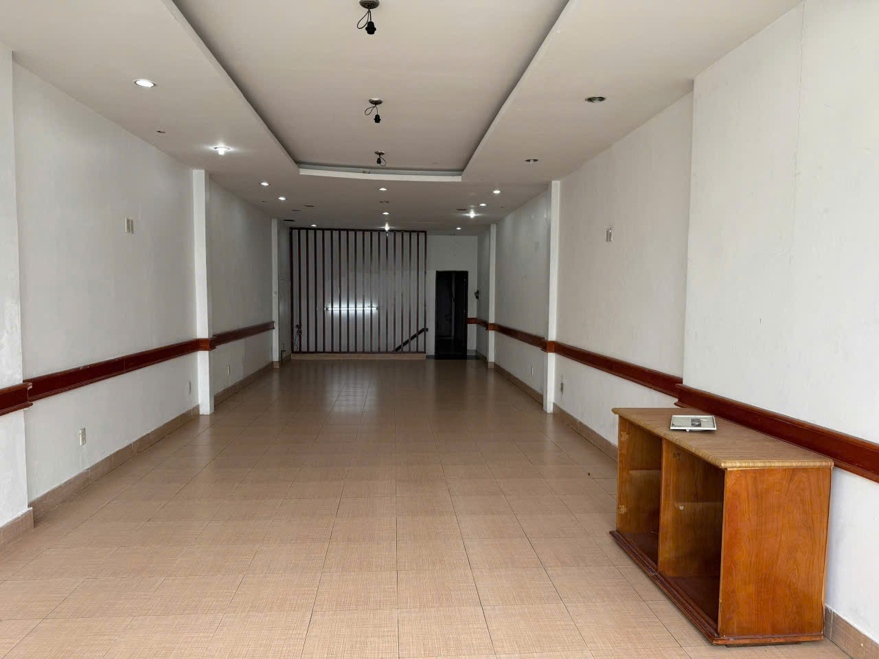  SIÊU PHẨM MẶT TIỀN CỘNG HÒA KINH DOANH SẦM UẤT – VỊ TRÍ VÀNG, DÒNG TIỀN CHO THUÊ LÊN ĐẾN 55 TR/THÁNG 