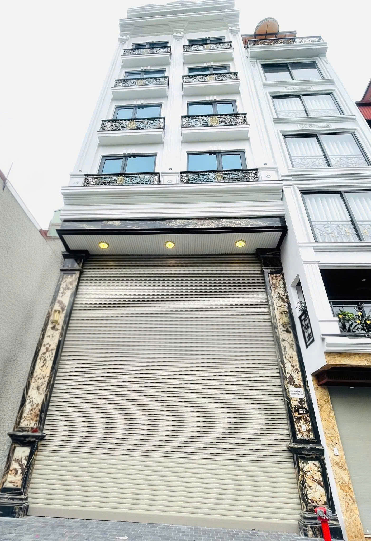  Cho thuê nhà, 99m2- 6T, Nguyễn Trường Tộ, Hàng Than, Trấn Vũ -46 tr 