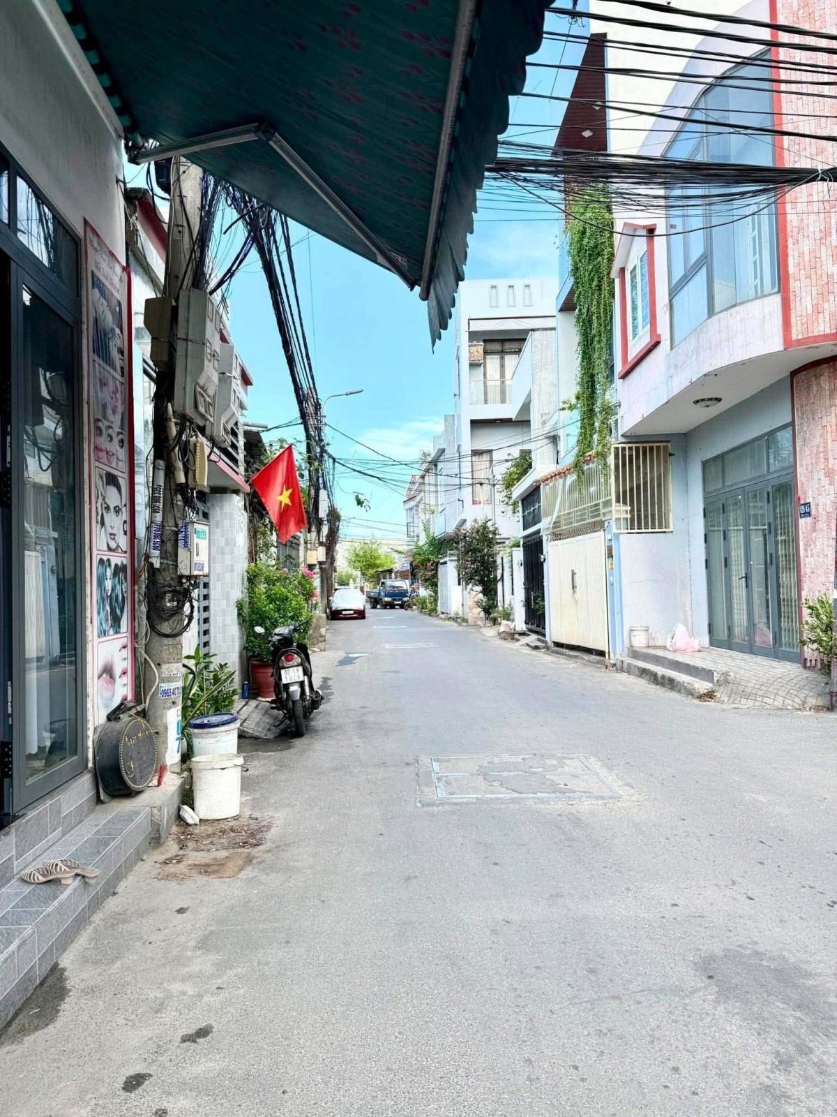  Bán nhà kiệt Tôn Đản thông Bùi Hiển 58m2, 2 tầng mới đẹp, ô tô 6m, giá 3,65 tỷ 